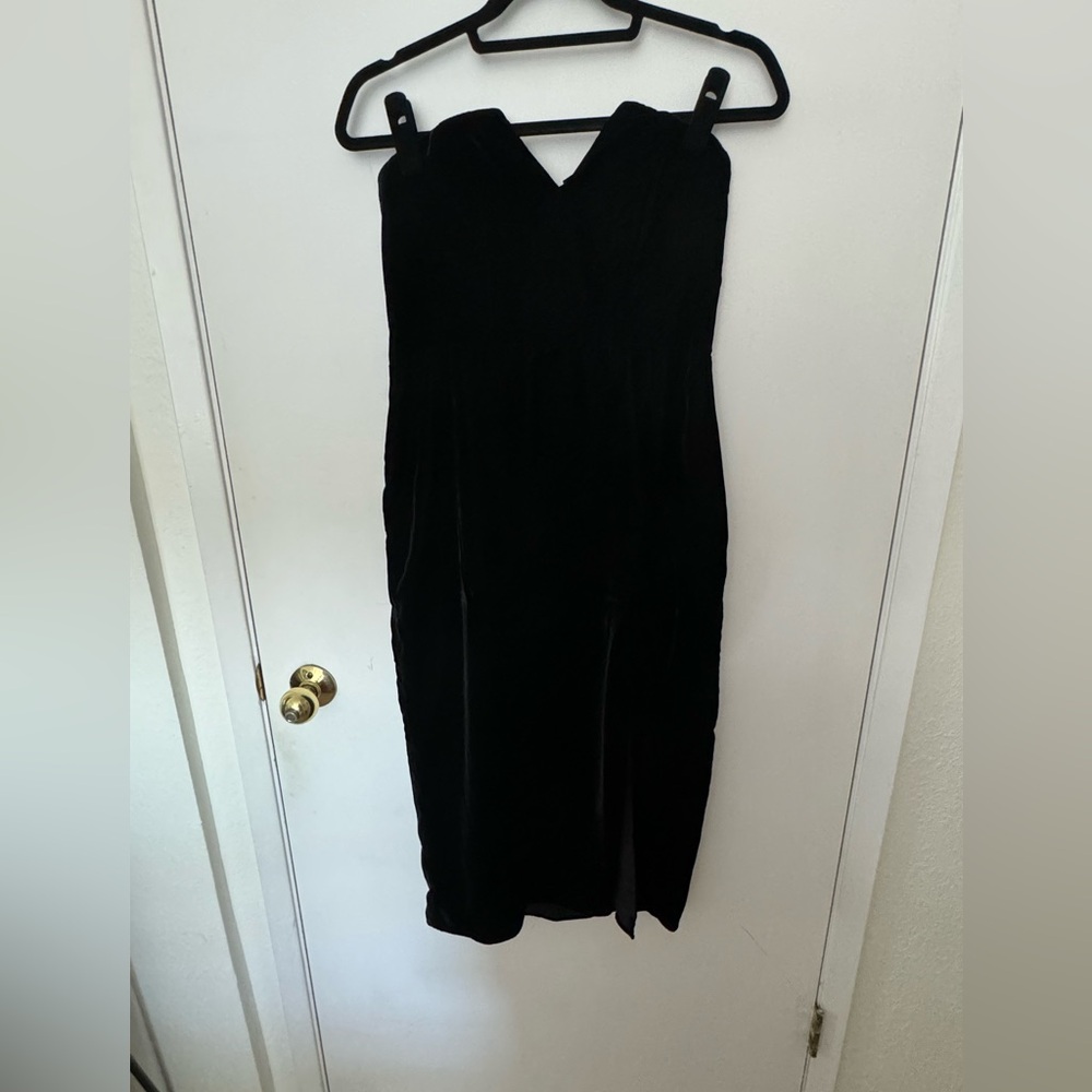 H&M black velvet midi cocktail dress